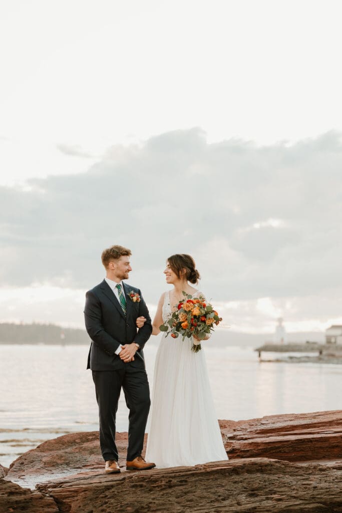 Golden hour wedding photos St. Andrews New Brunswick waterfront