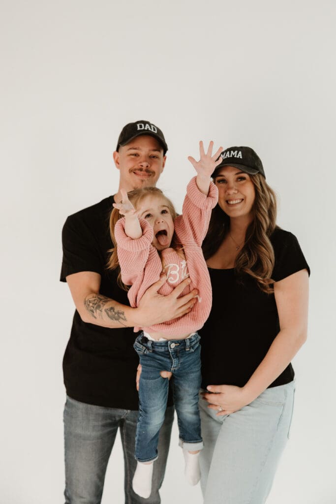 Matching family hats Dad Mama Mini pregnancy announcement 