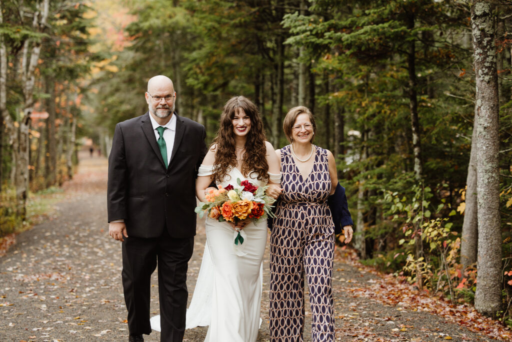 Bride walking down the isle at Irishtown Nature Park for fall wedding in Moncton NB